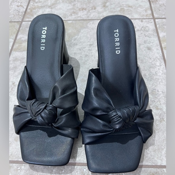 Torrid Mule Sandals - Picture 1 of 4